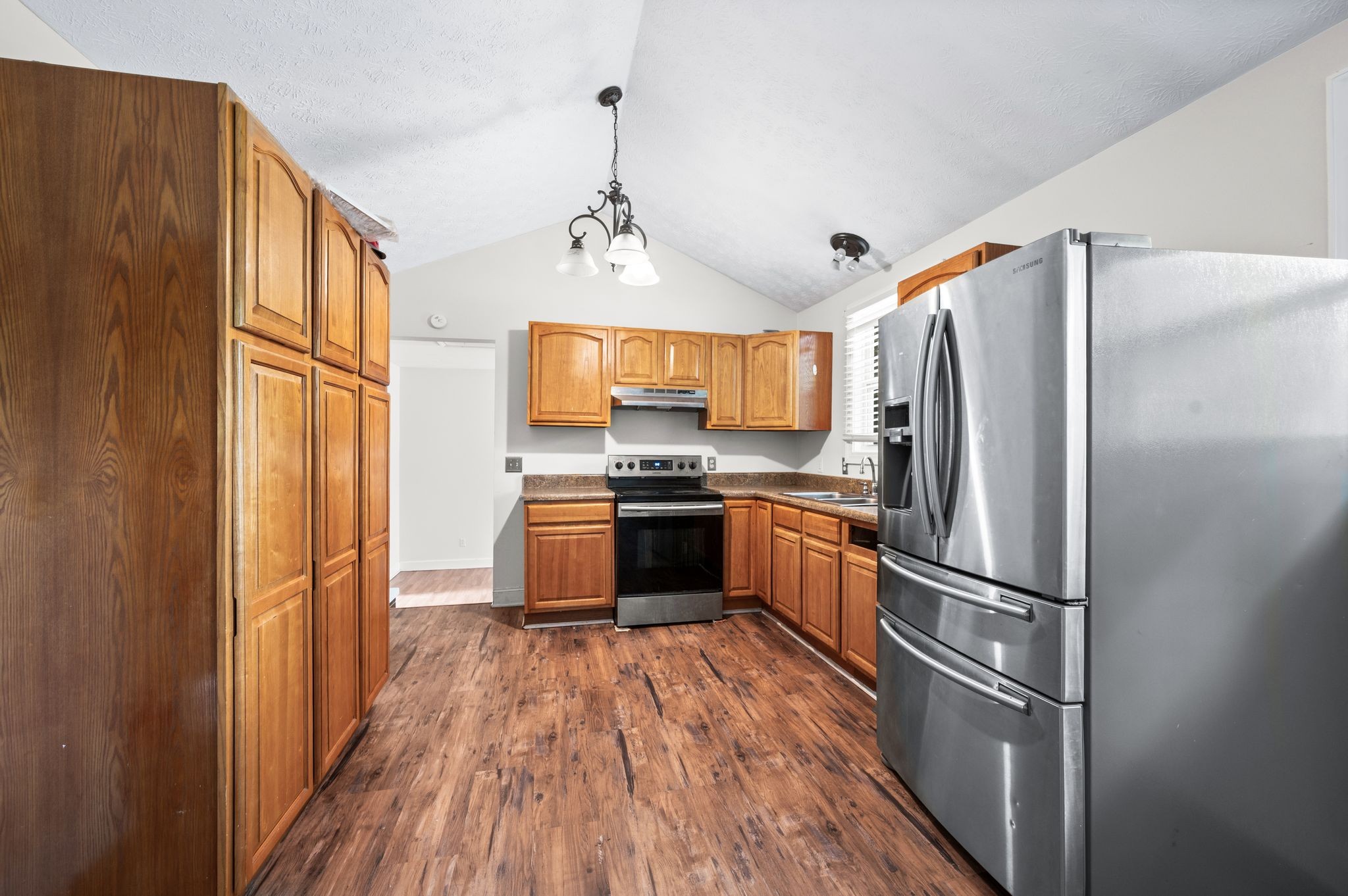 Nashville, Tennessee 37211, United States, 3 Bedrooms Bedrooms, ,2 BathroomsBathrooms,Residential,Active,190446