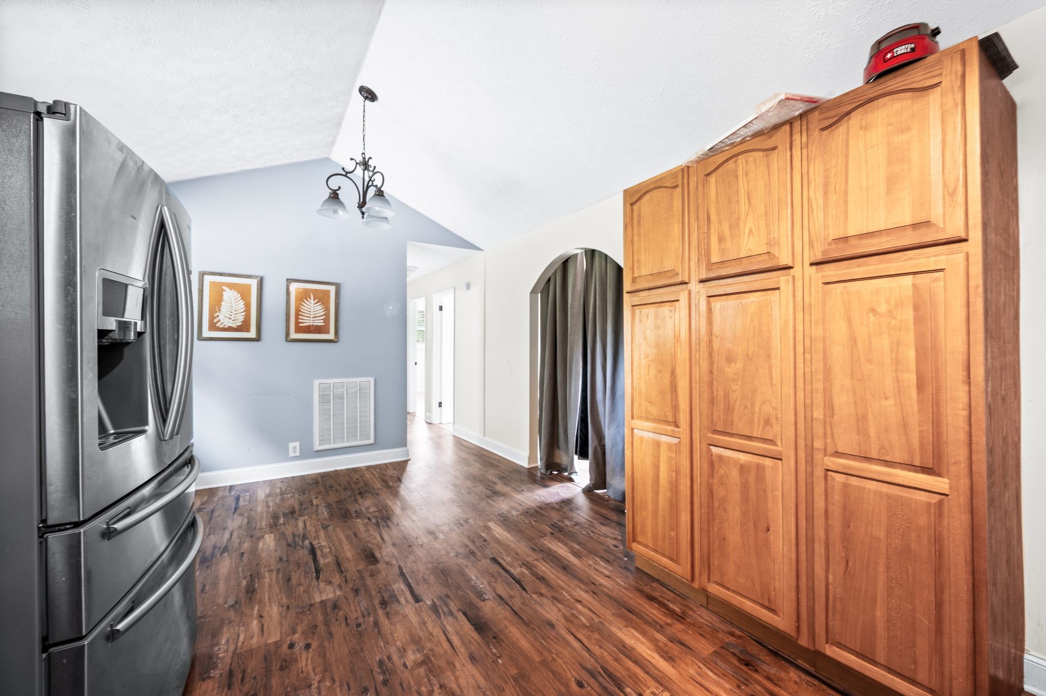 Nashville, Tennessee 37211, United States, 3 Bedrooms Bedrooms, ,2 BathroomsBathrooms,Residential,Active,190446