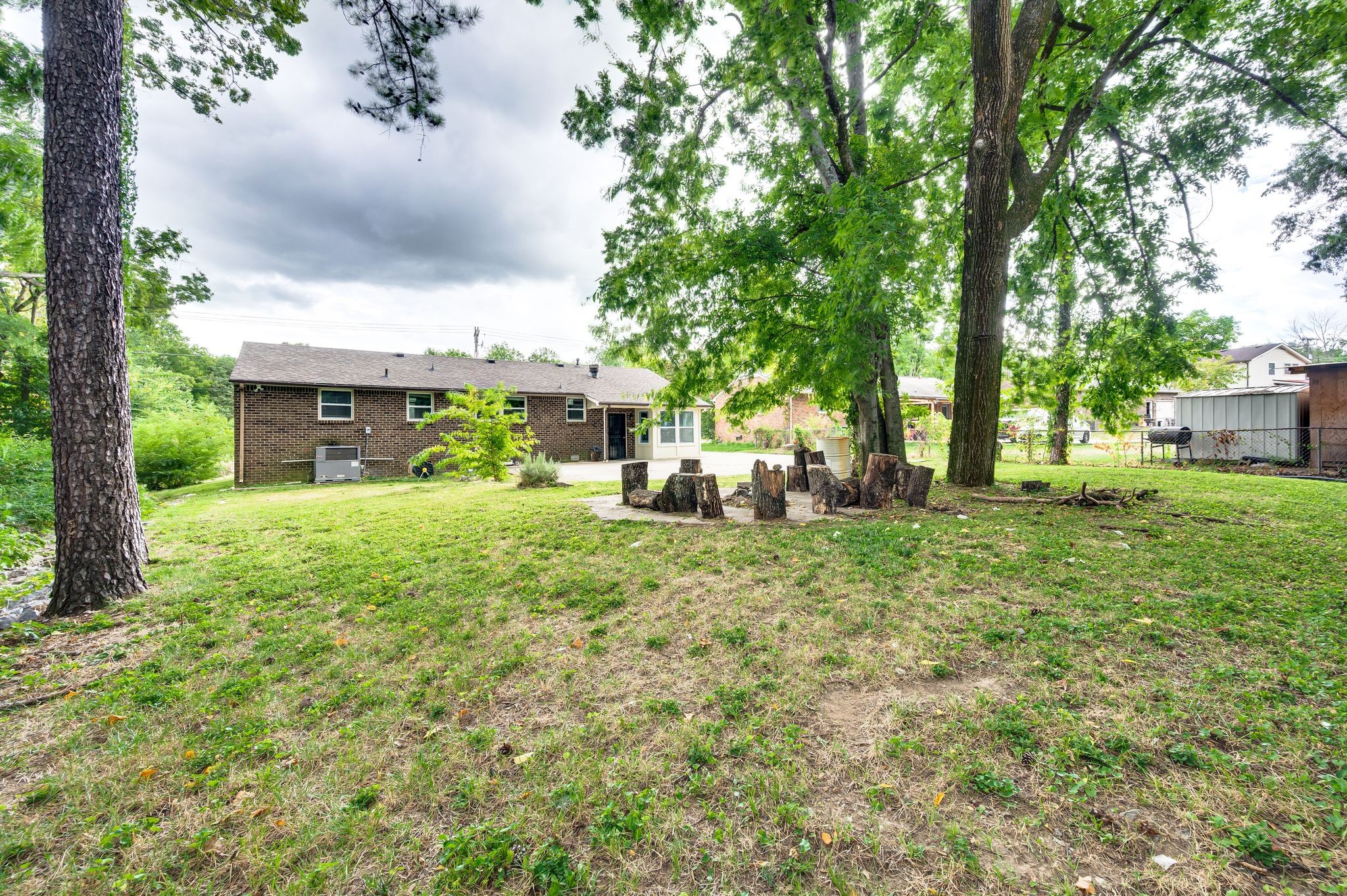 Nashville, Tennessee 37211, United States, 3 Bedrooms Bedrooms, ,2 BathroomsBathrooms,Residential,Active,190446