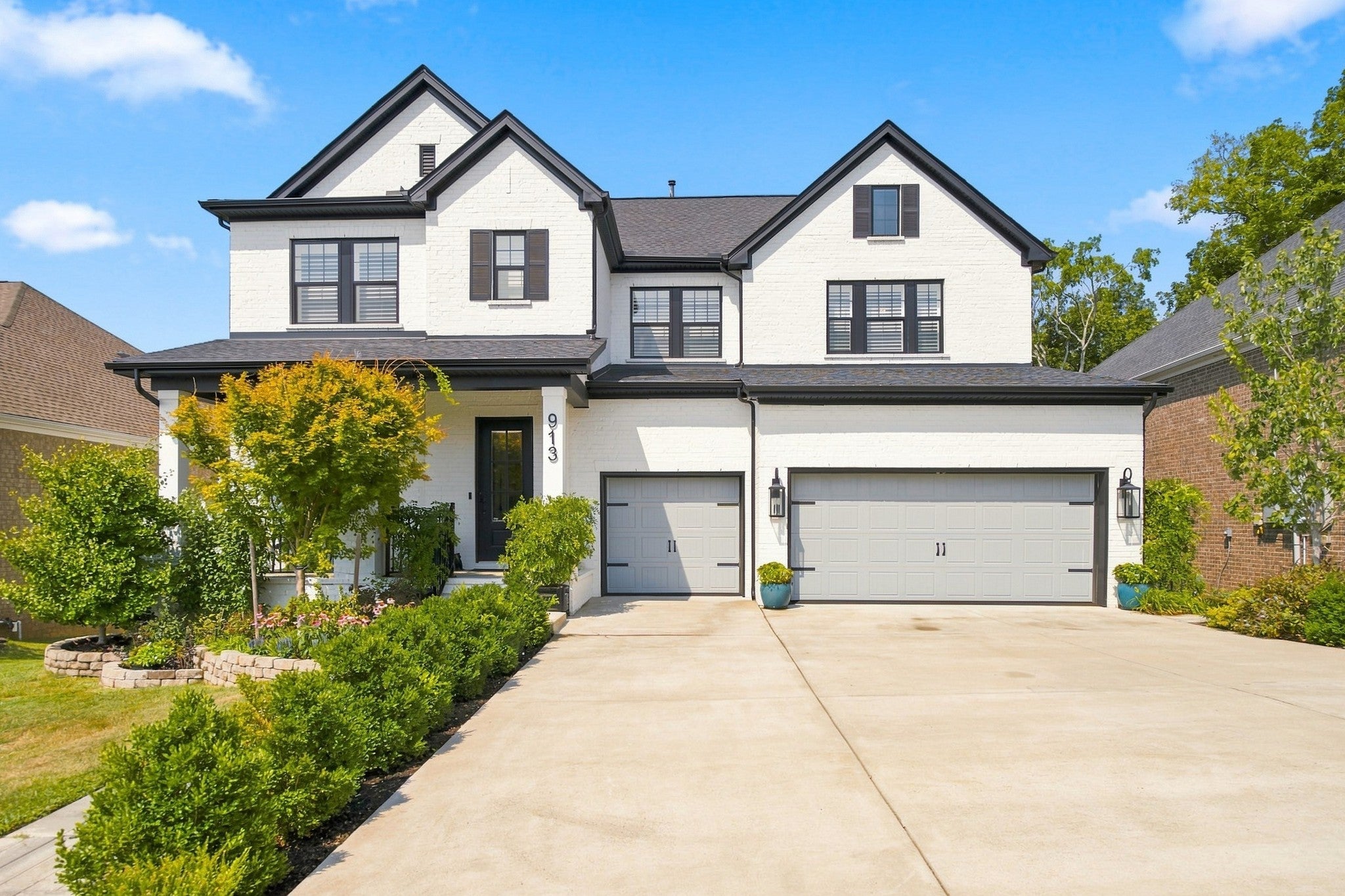 913 Tynan Way