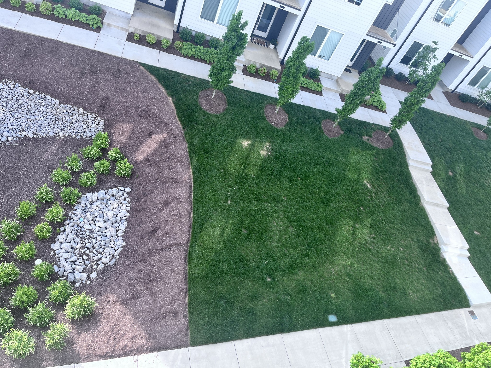 542 Cliff Cir 32