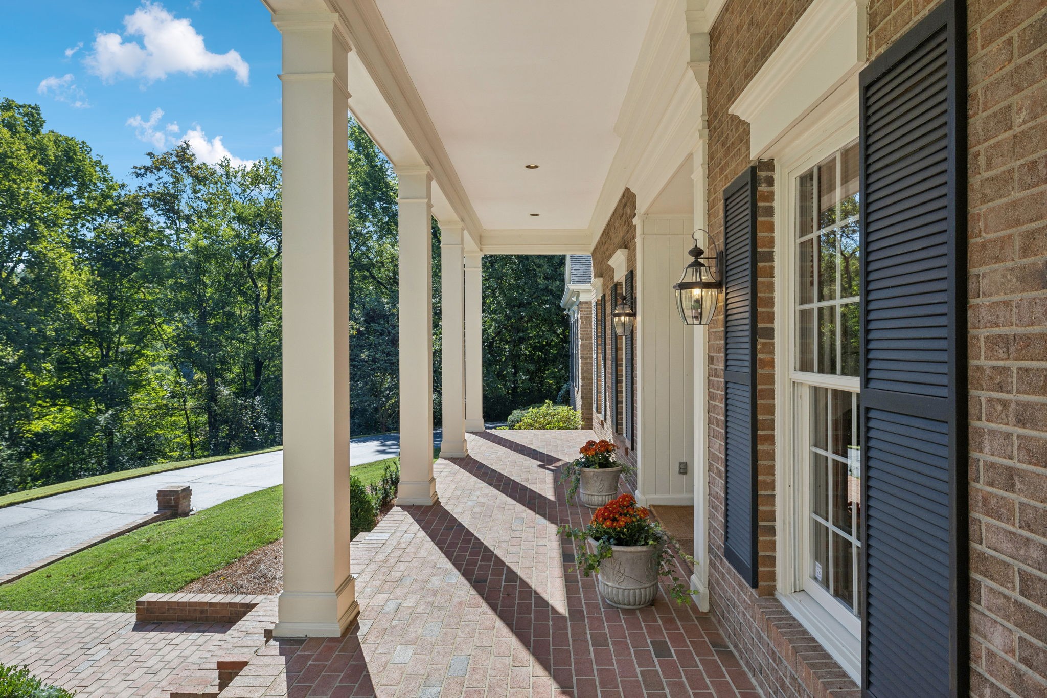 1 Saint James Pl