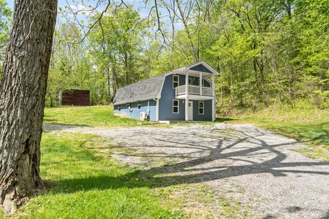 3302 Possum Trot Rd Greenbrier TN 37073