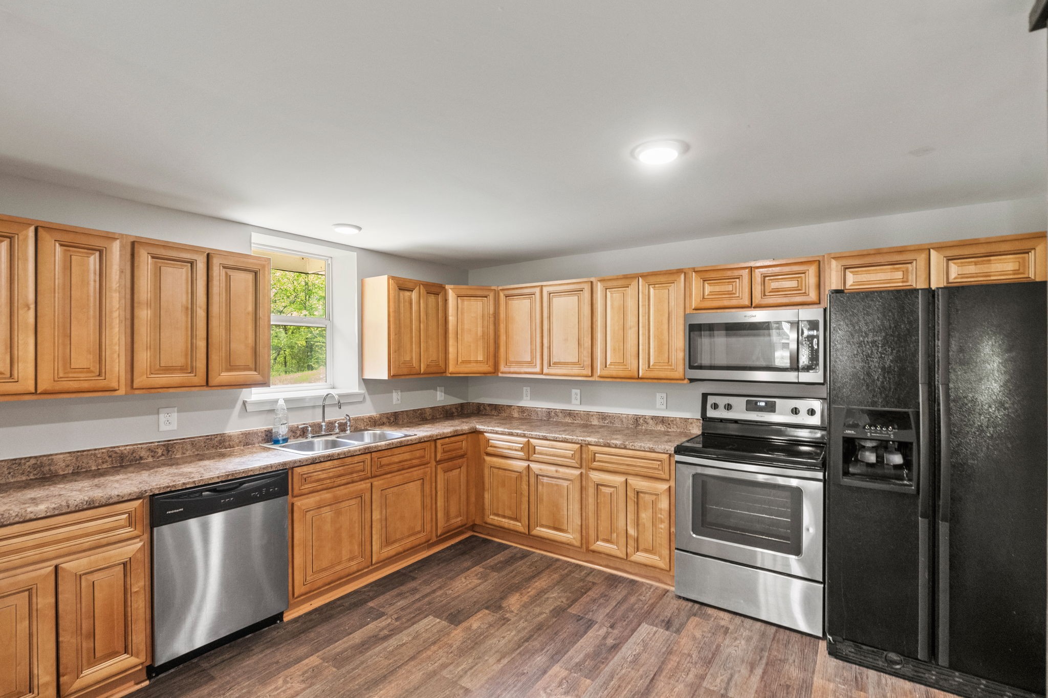 3302 Possum Trot Rd