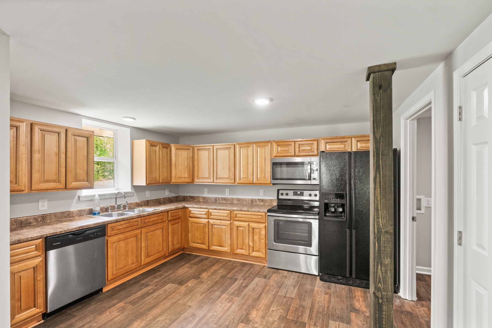 3302 Possum Trot Rd