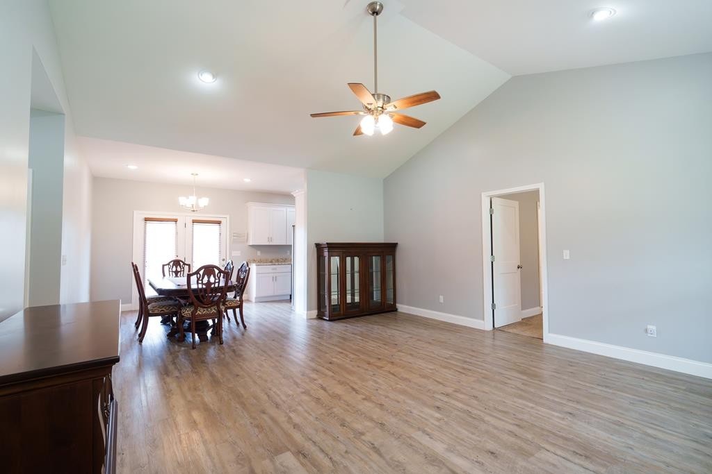 1366 Hidden Valley Rd