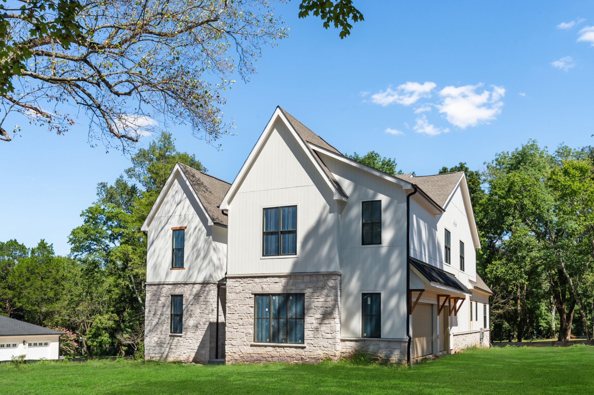 706 Brook Hollow Rd