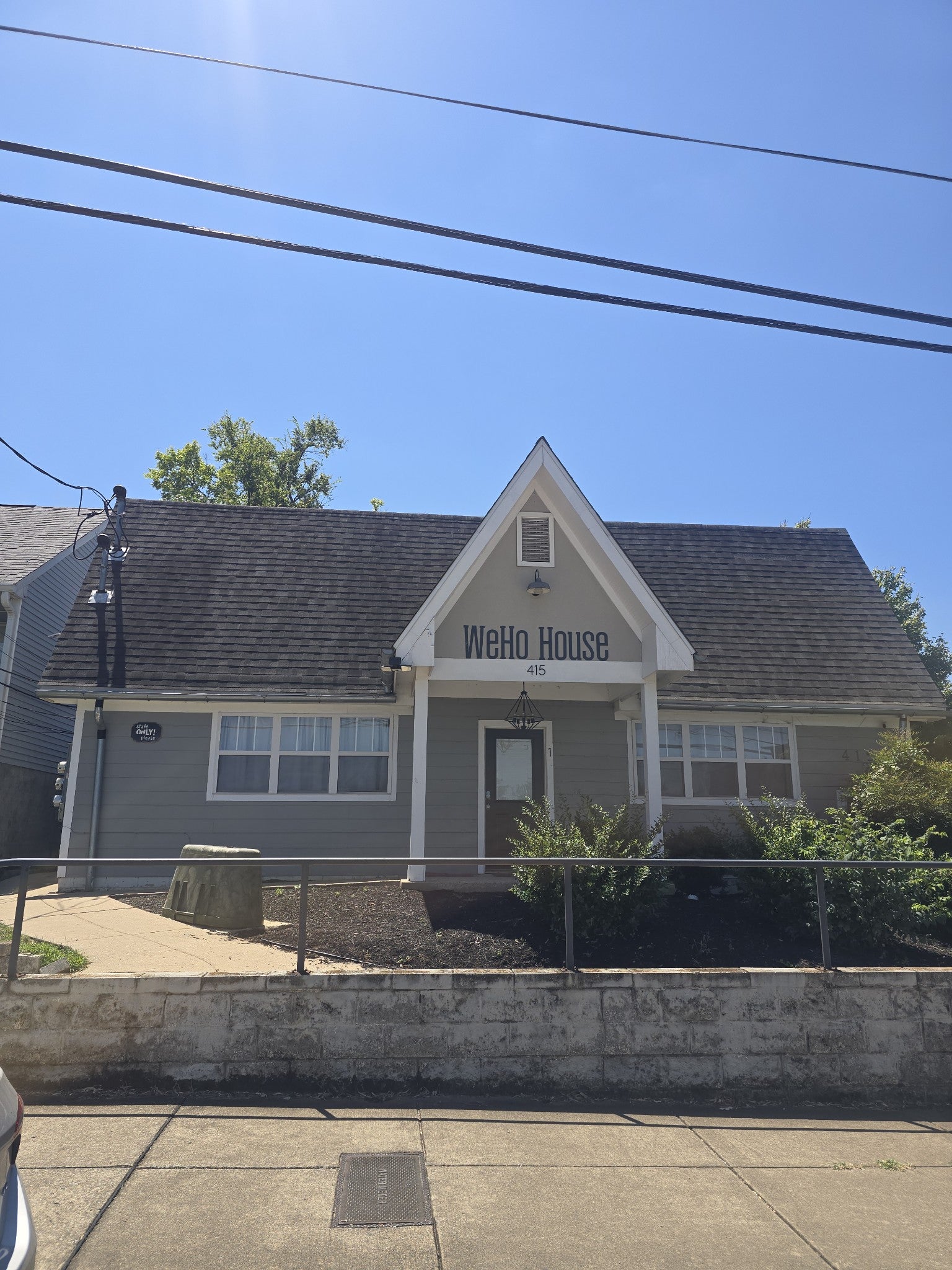 415 Humphreys St 6 - Photo 2