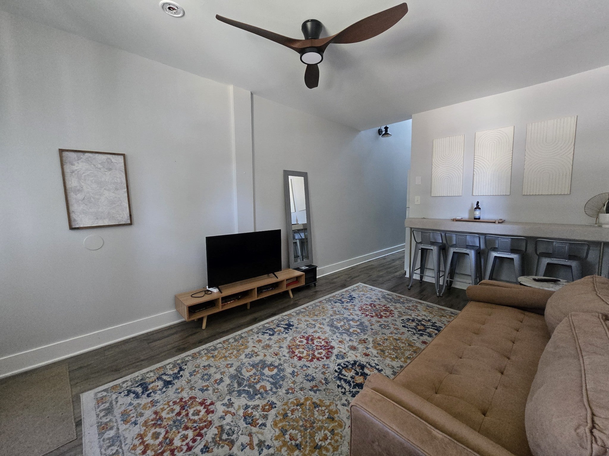 415 Humphreys St 6 - Photo 4