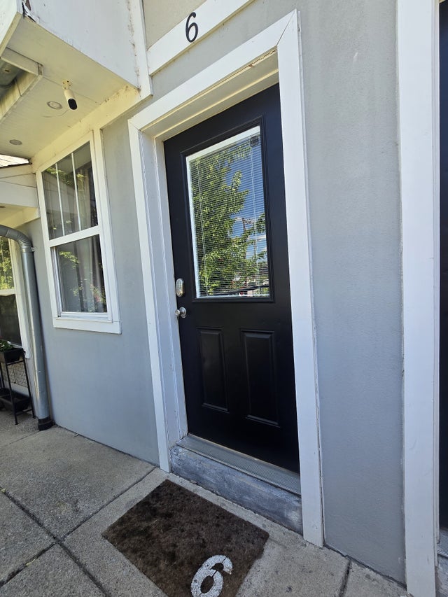 415 Humphreys St 6
