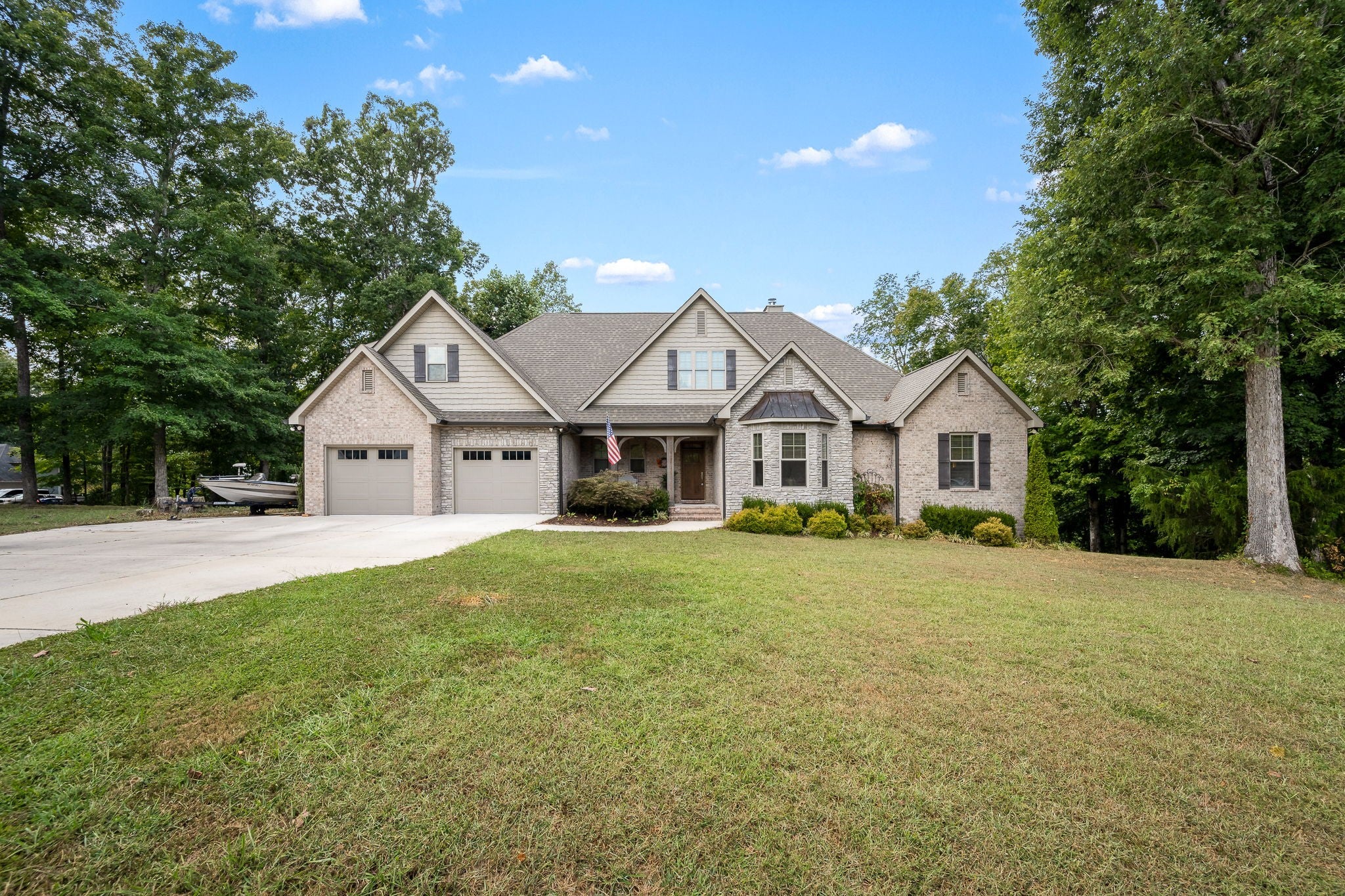 215 FLORA LANE