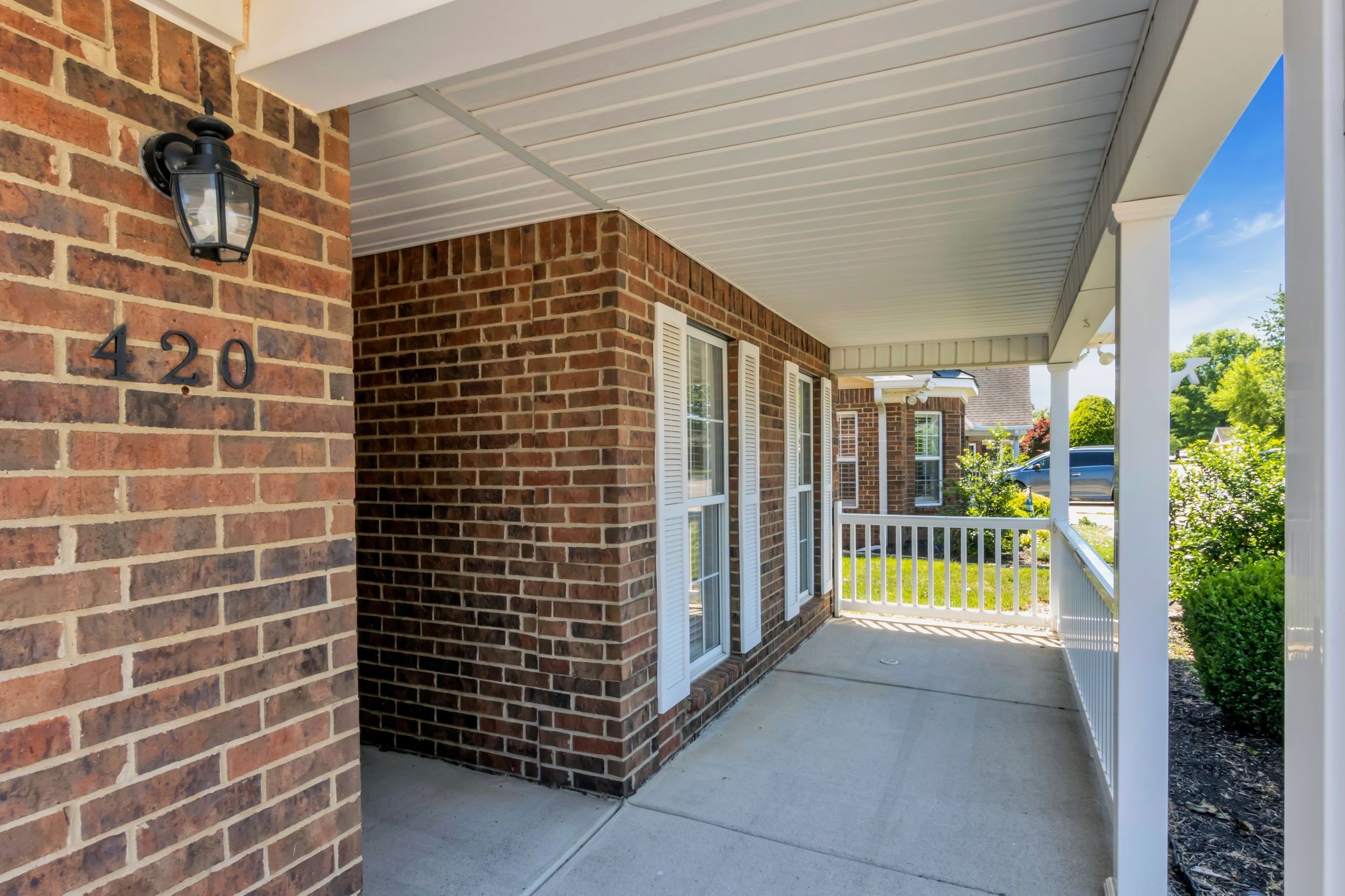 420 Forest Glen Cir