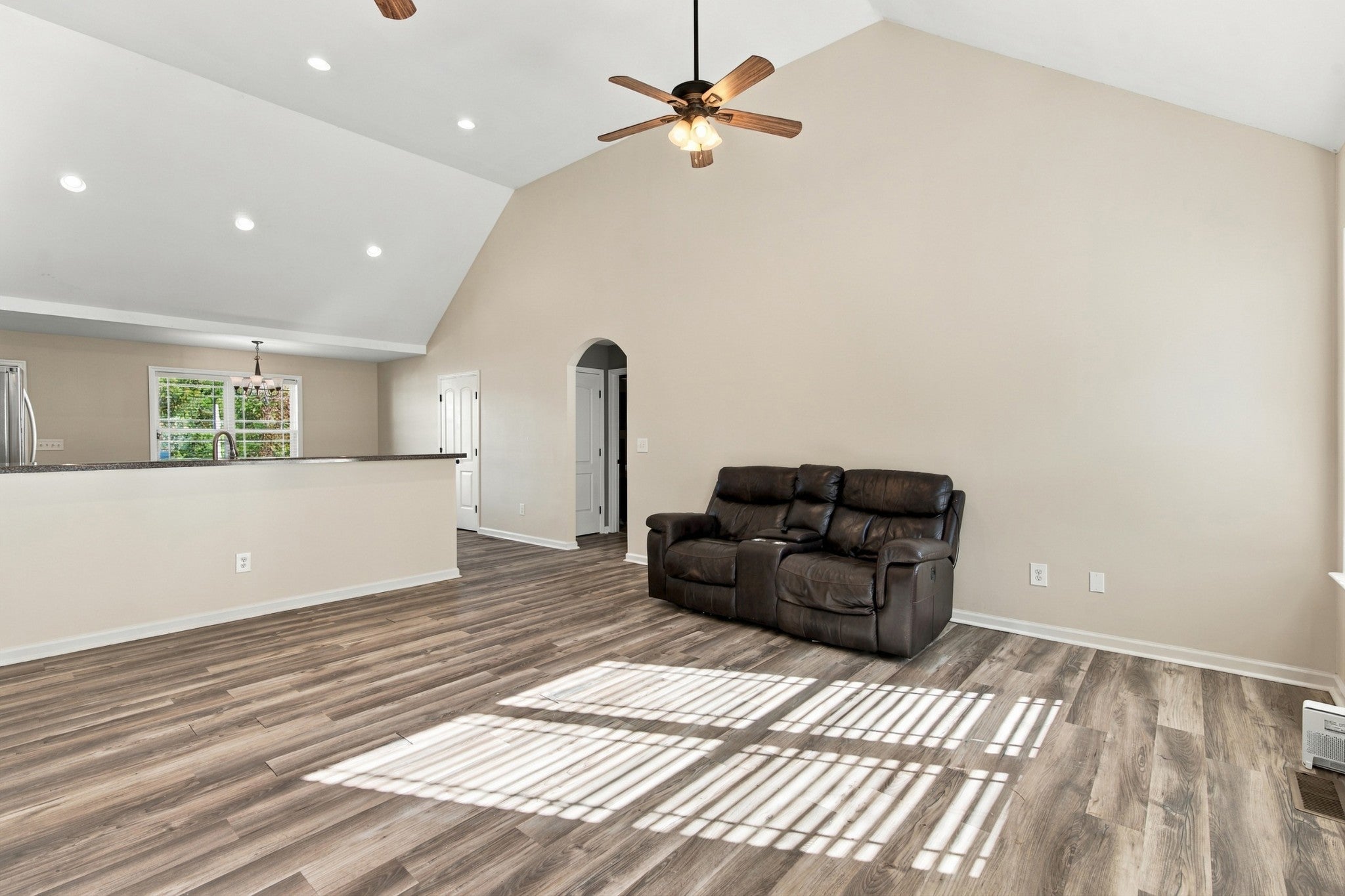 107 Southview Dr