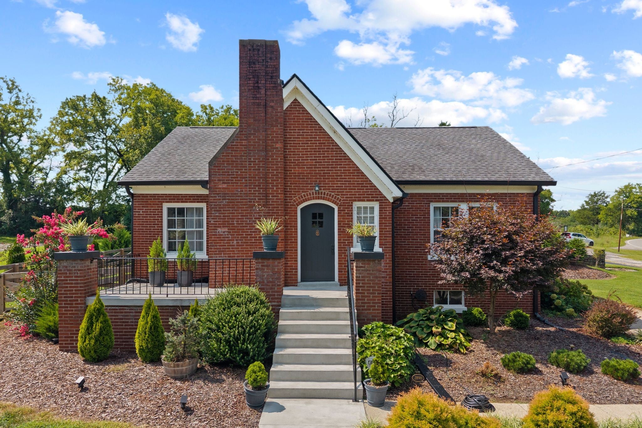 2890 Greens Mill Rd