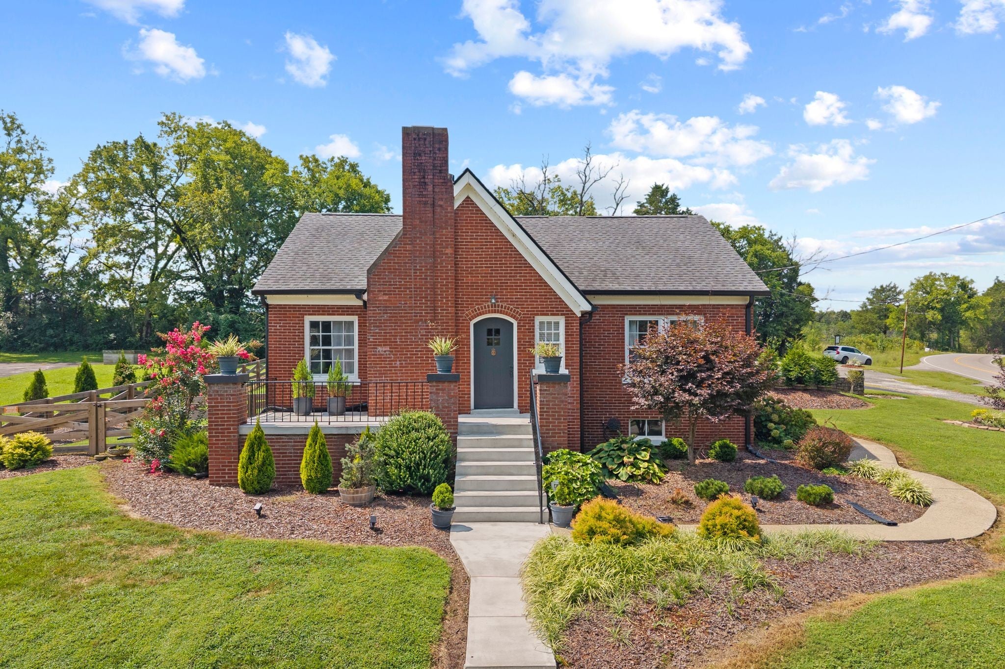 2890 Greens Mill Rd