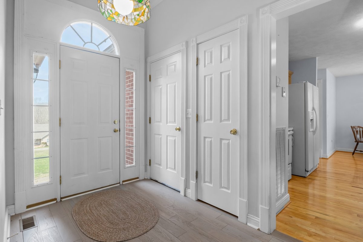 1250 Old East Side Rd