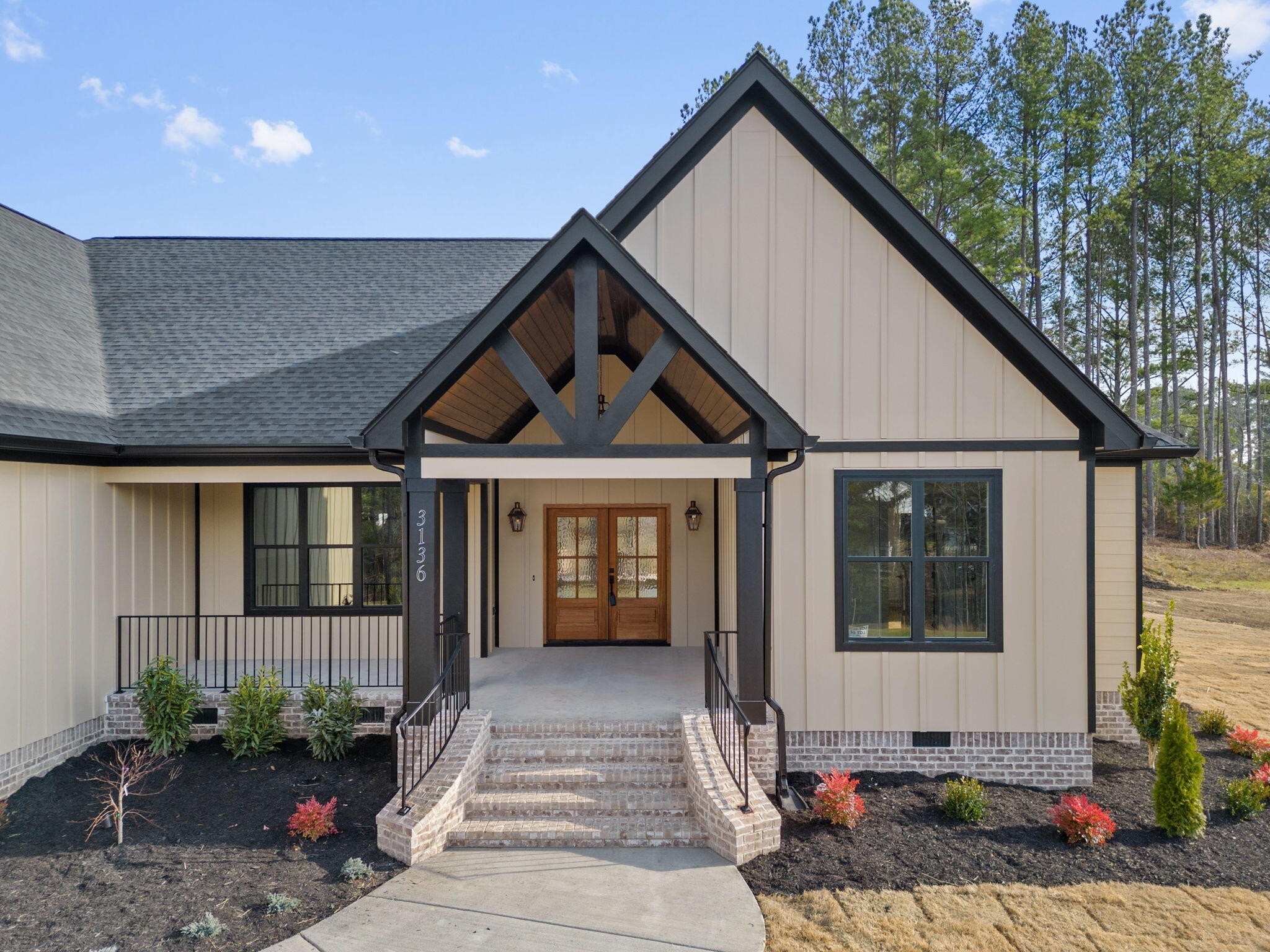3136 Creekwood Trail NW