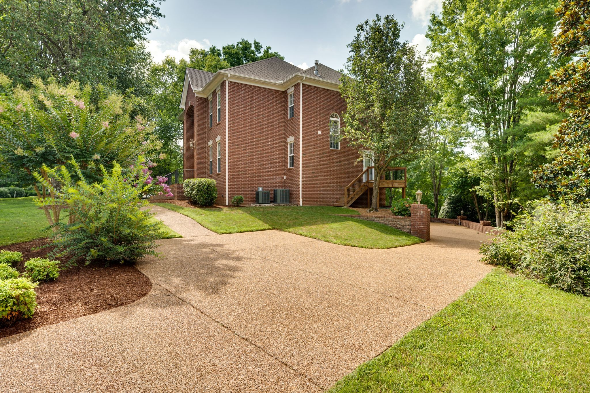 9377 Ansley Ln
