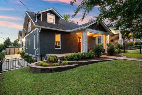 1209 Ashwood Ave Nashville TN 37212