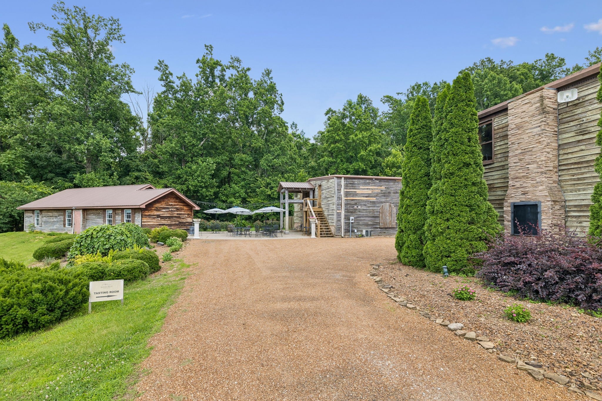 109 Overhead Bridge Rd