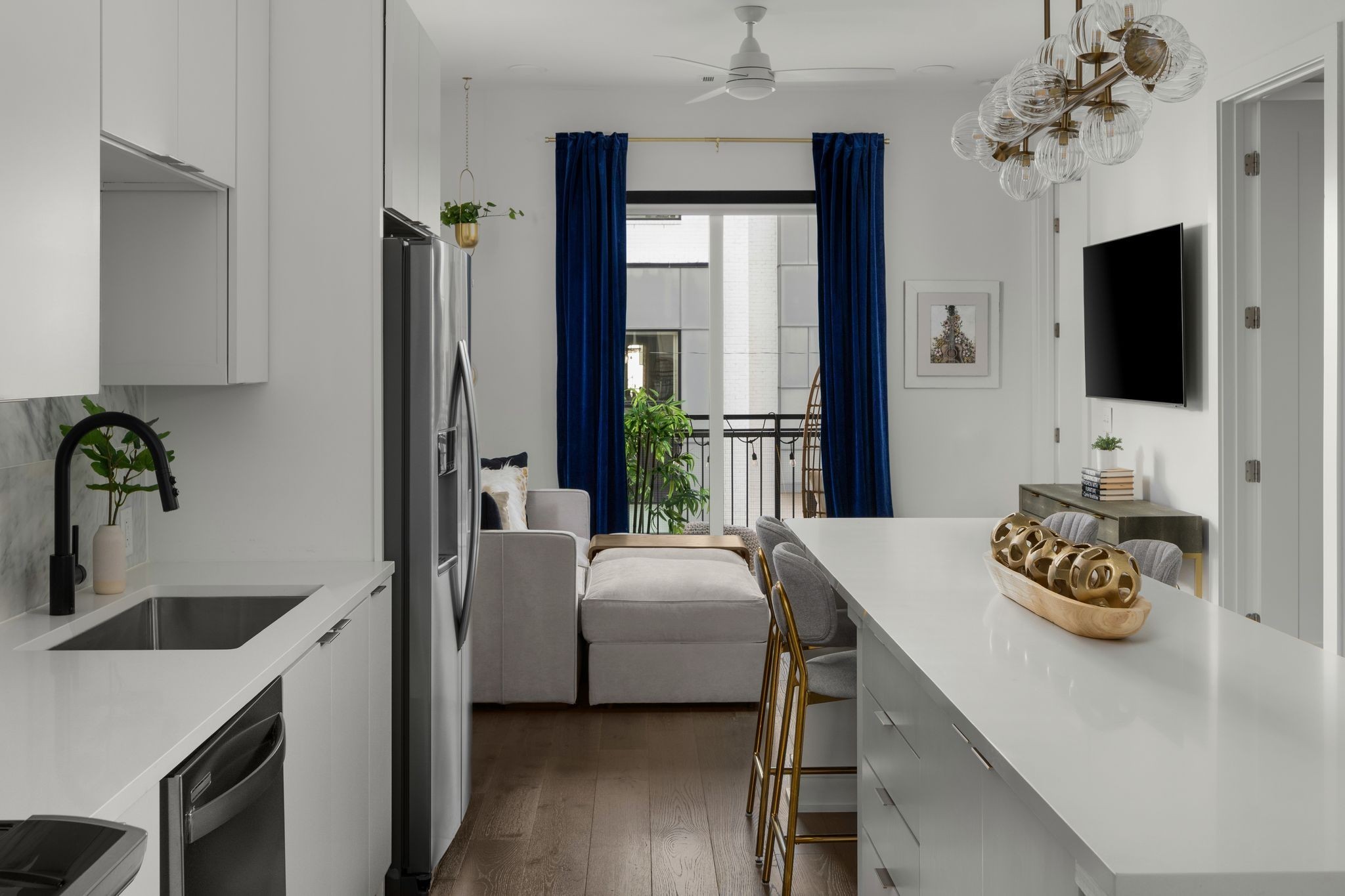 1125 10th Ave N 211