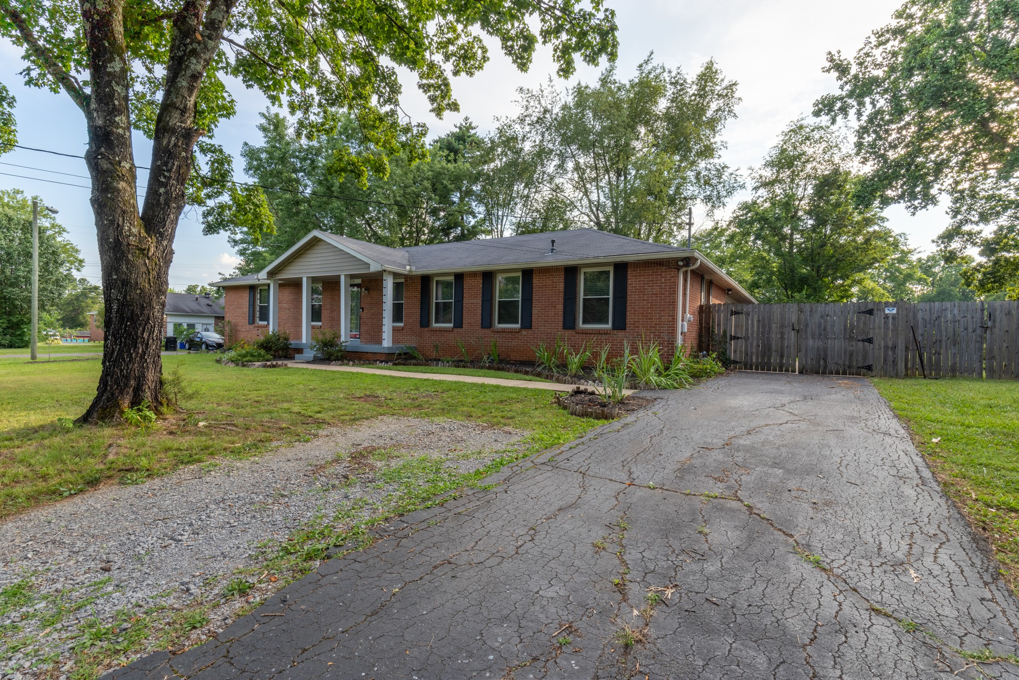 1210 Wiseman Pl