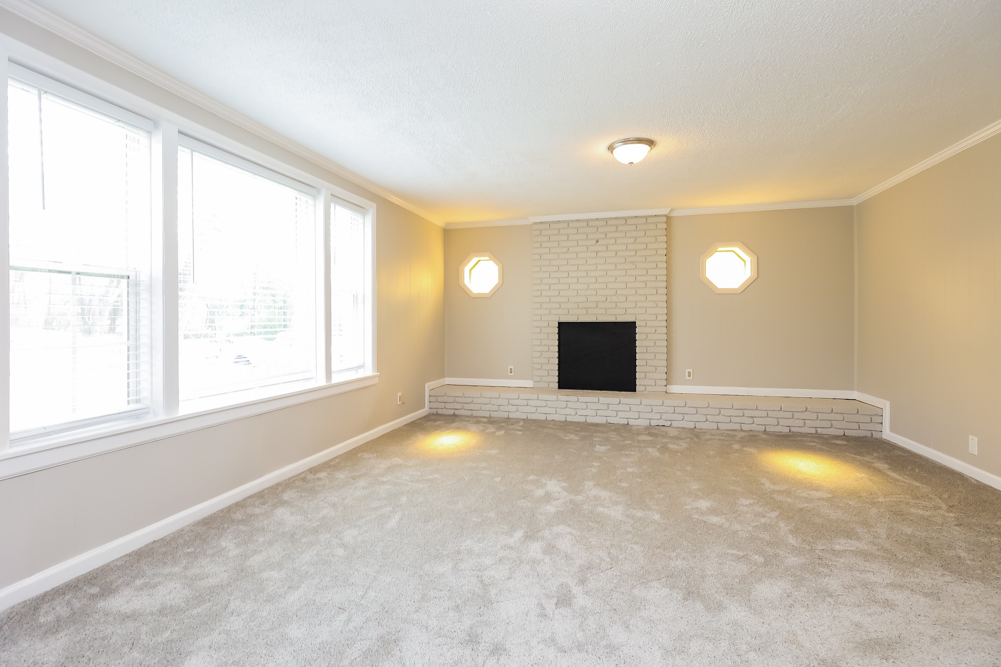 2636 Ravine Dr