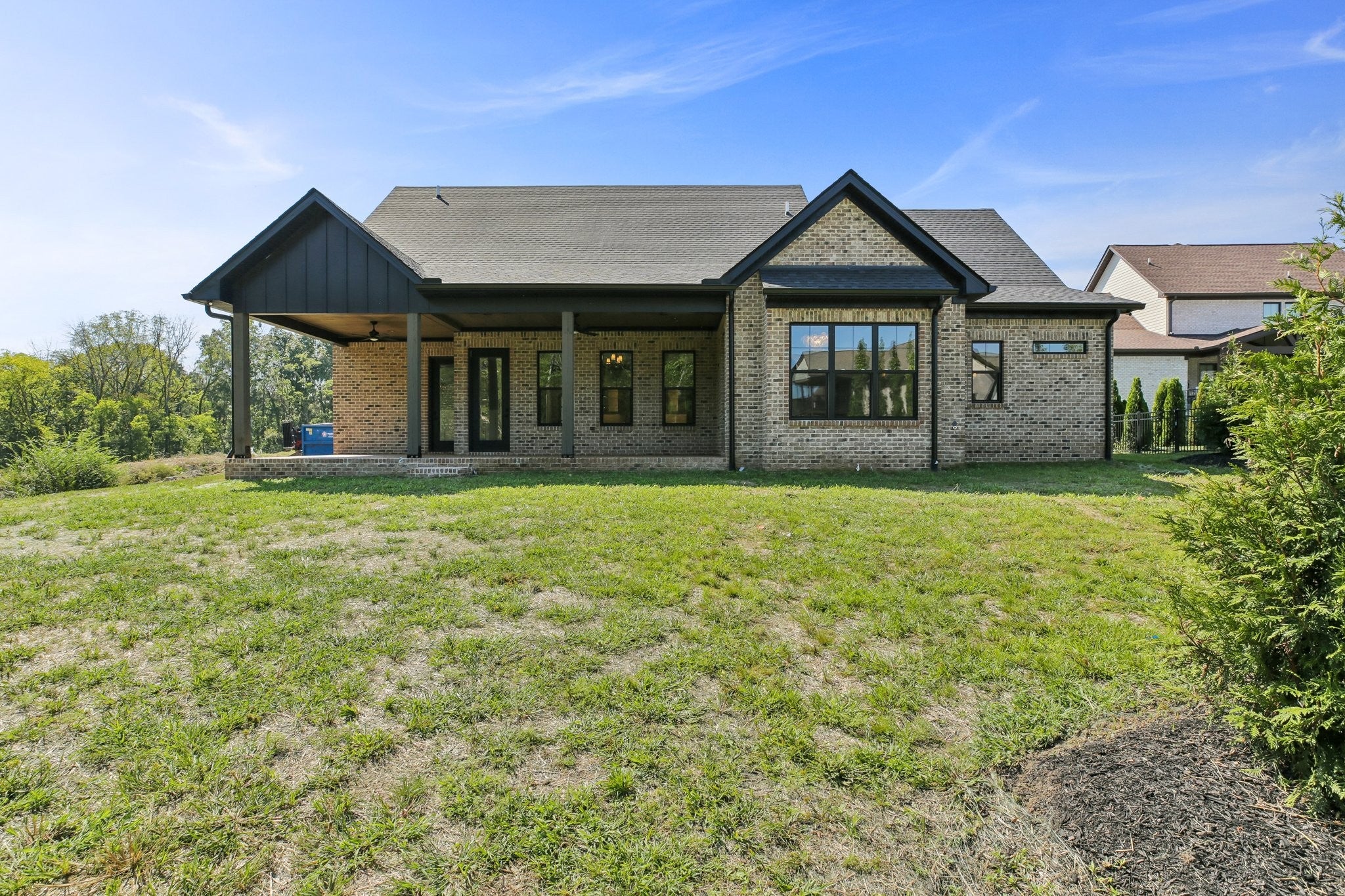 1137 Willow Springs Dr