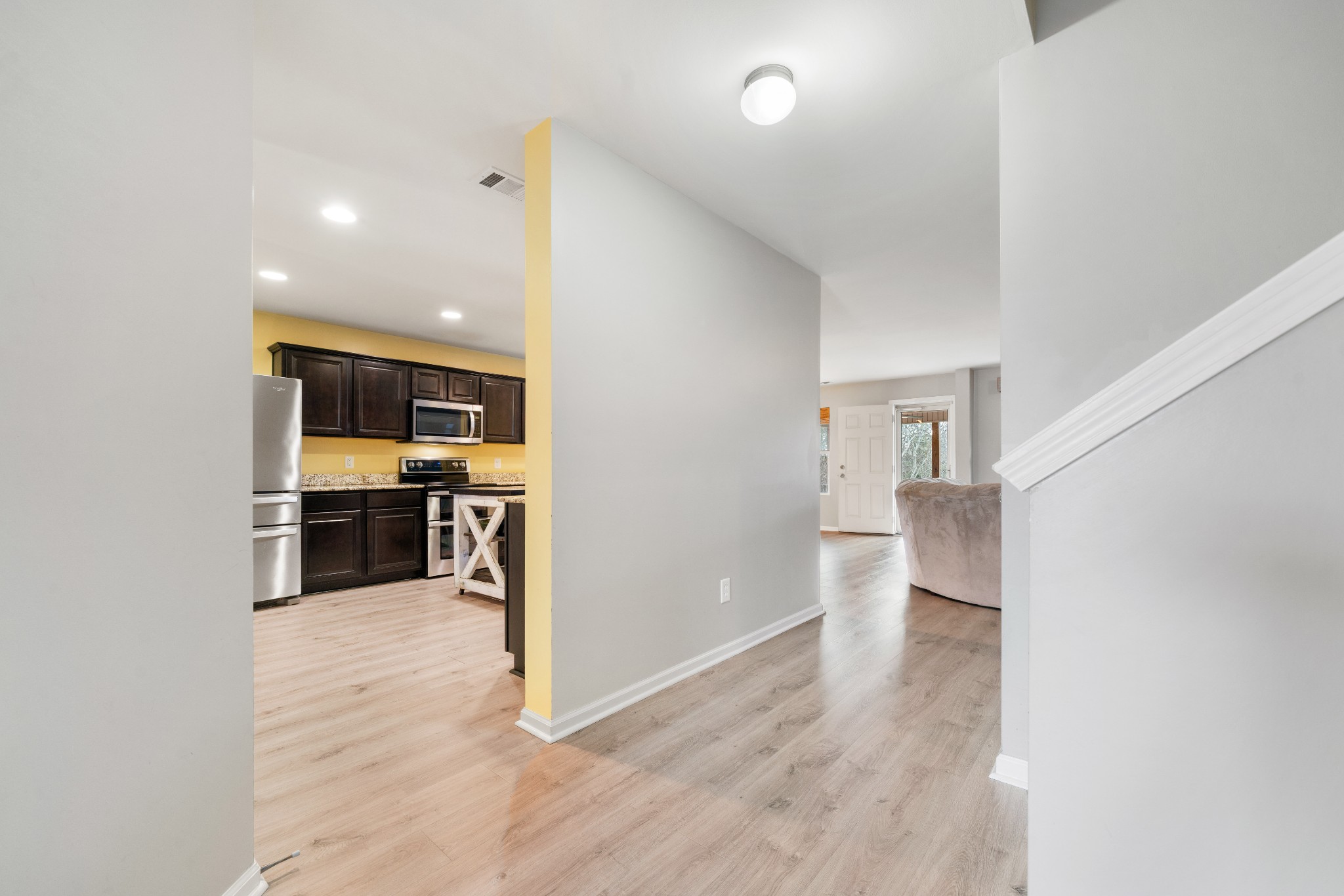 1003 Benwick Rd
