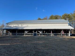 Photo of 35 Charlotte Ln, Saltillo, TN 38370 (MLS # 3312421)