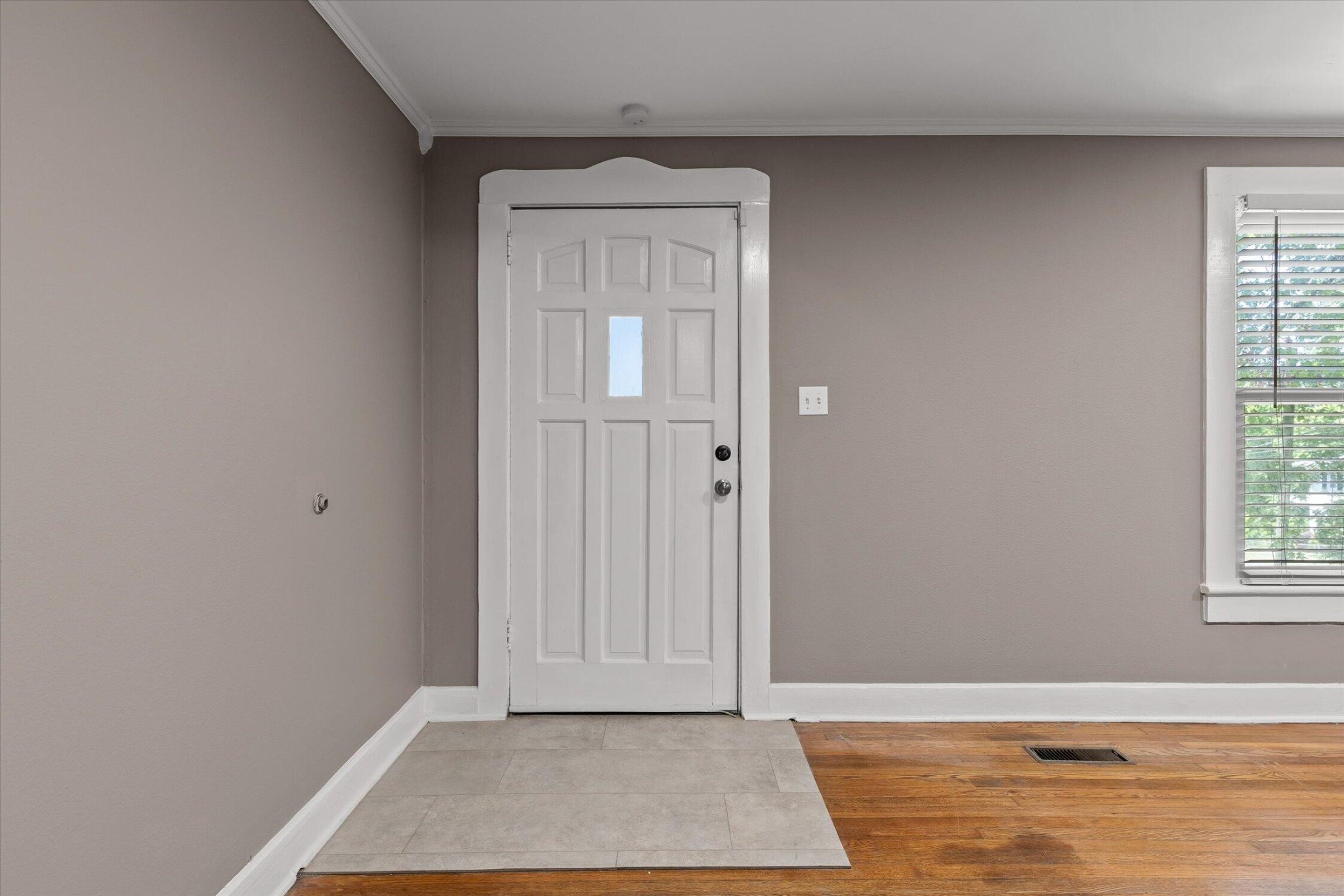 1310 Labrea Drive