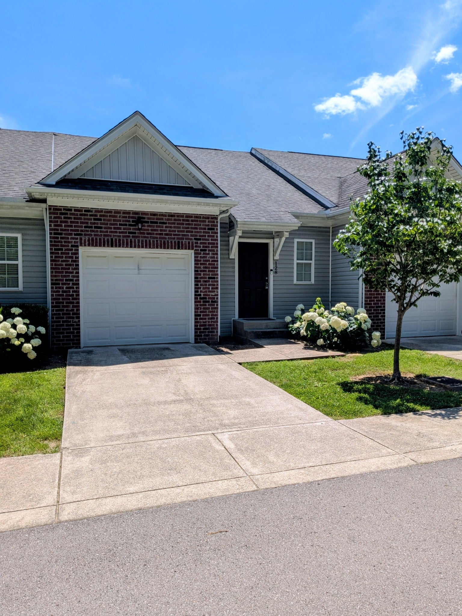 3.0-bed rental at 3030 Ned Shelton Rd 128