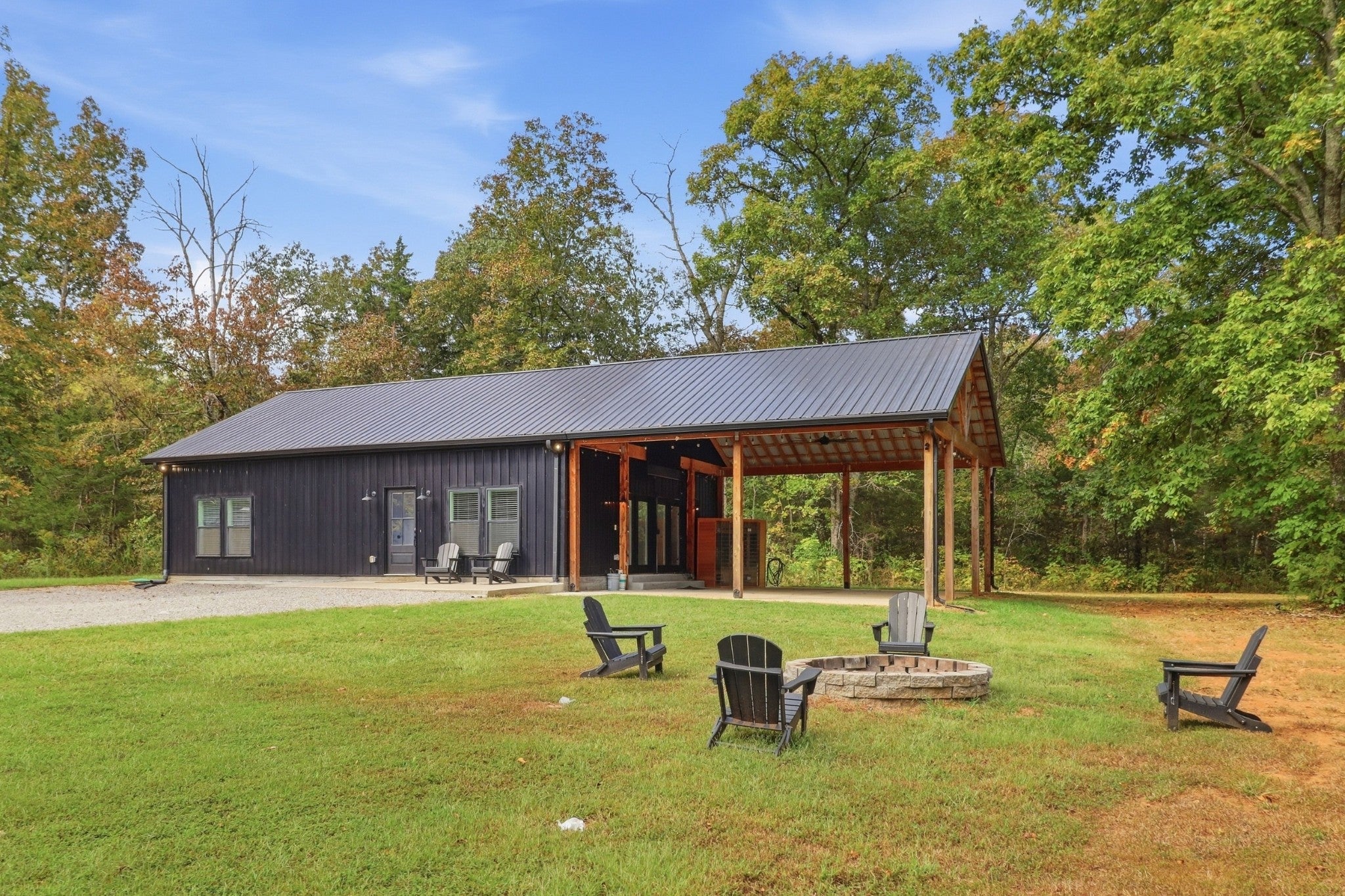 2001 Smith Hall Rd