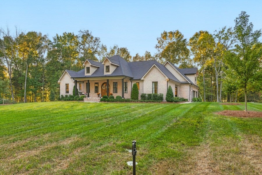 566 Ben Green Rd