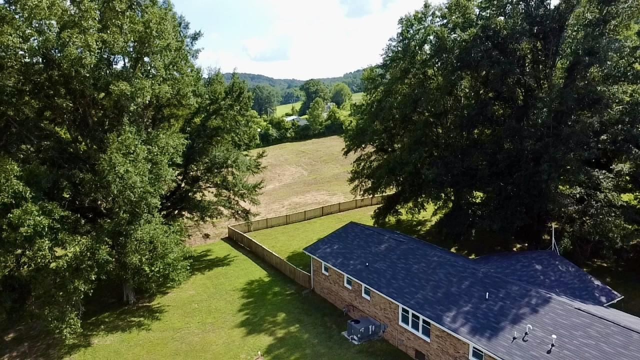 1595 Hurricane Creek Rd