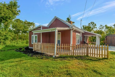 857 Bear Creek Pike, Columbia, TN 38401 - MLS#: 2804363
