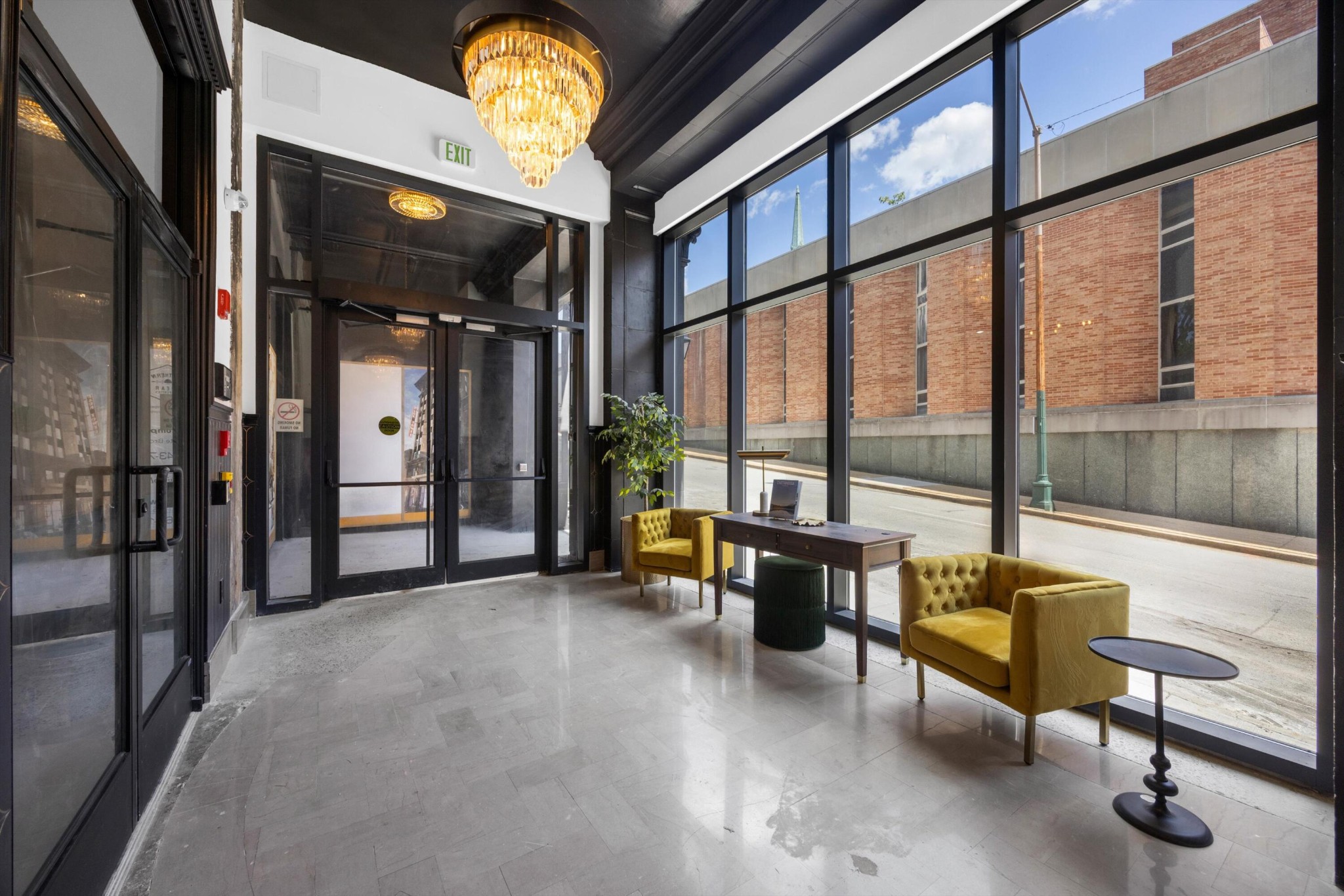 117 E 7th Street 806-C