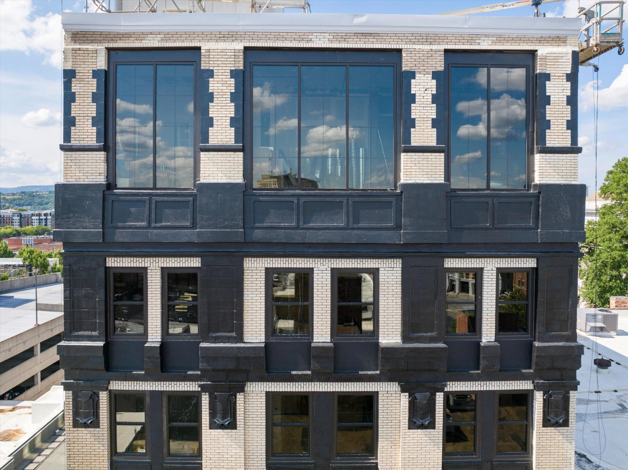 117 E 7th Street 806-C