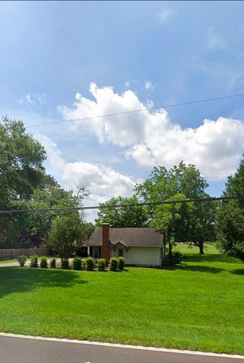 Photo of 2205 W Wood St, Paris, TN 38242 (MLS # 3123485)