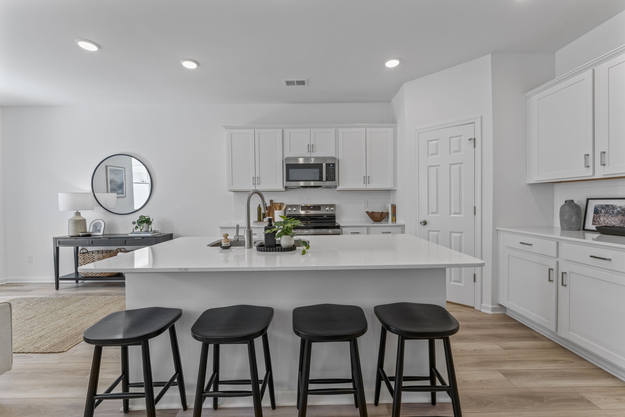 2900 Suzanne Landon Dr E2