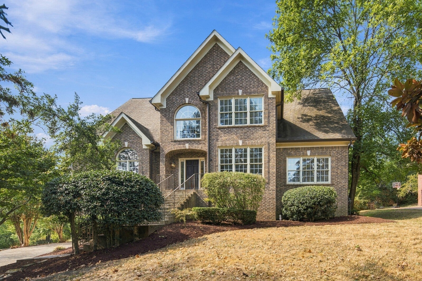 809 Vivians Way
