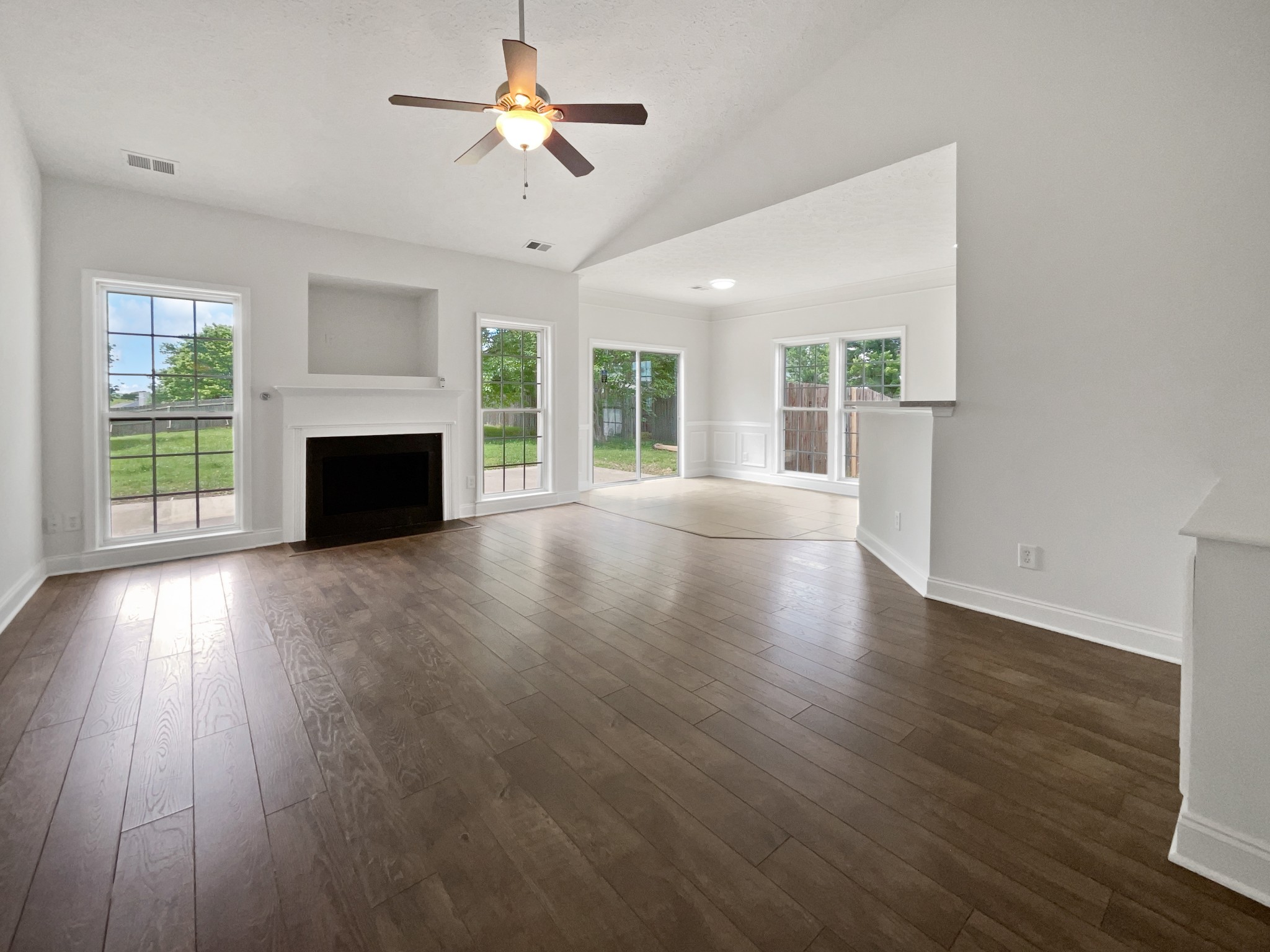 3327 Monoco Dr