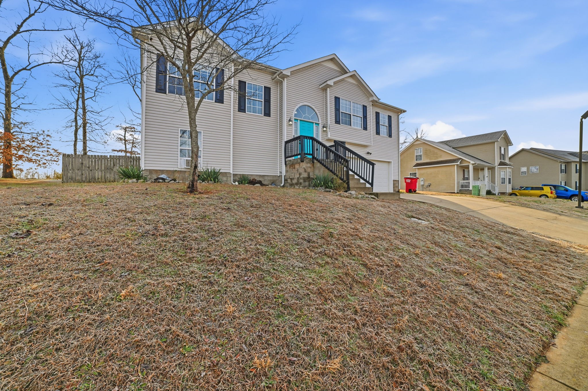 1391 Constitution Dr