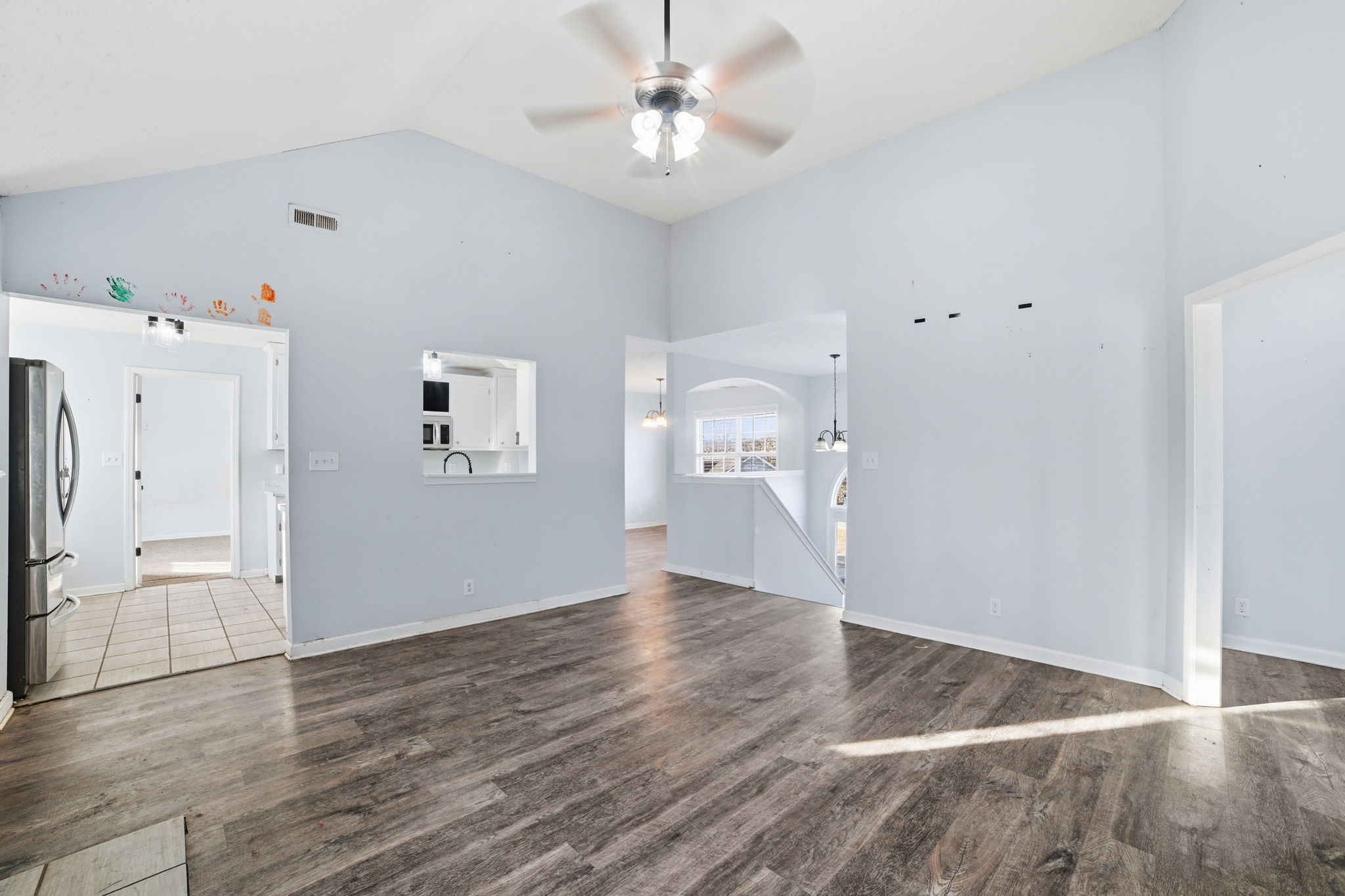 1391 Constitution Dr