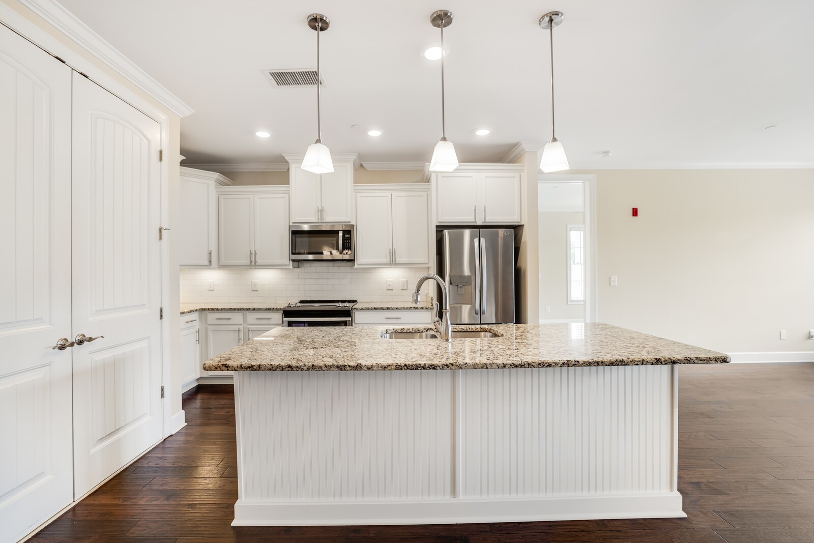 201 Swain Cir 203