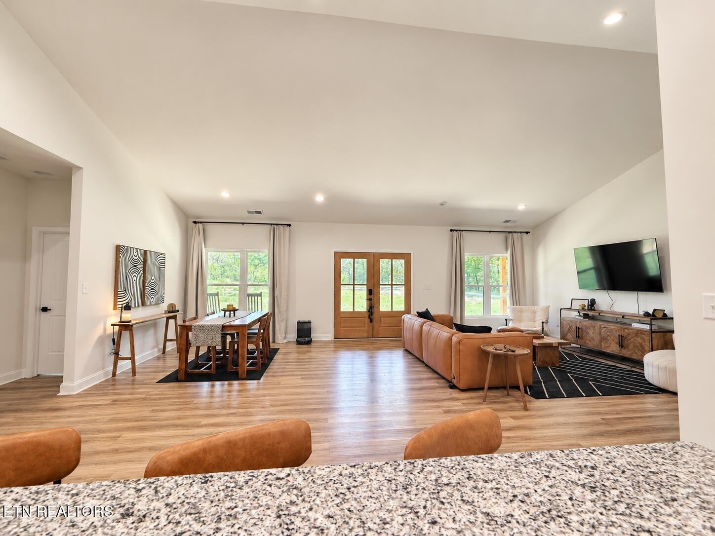 7317 Draeger Rd