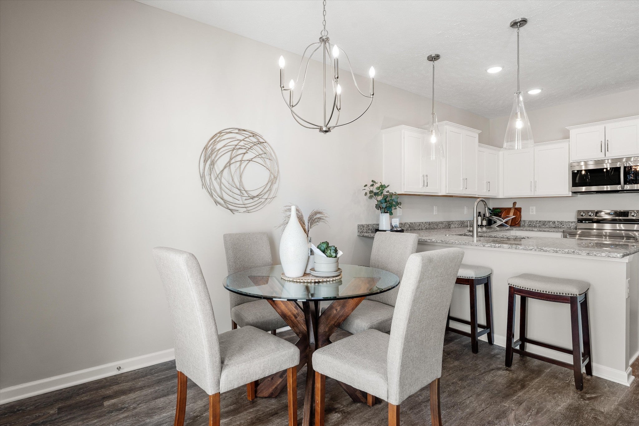 4327 Calusa Dr