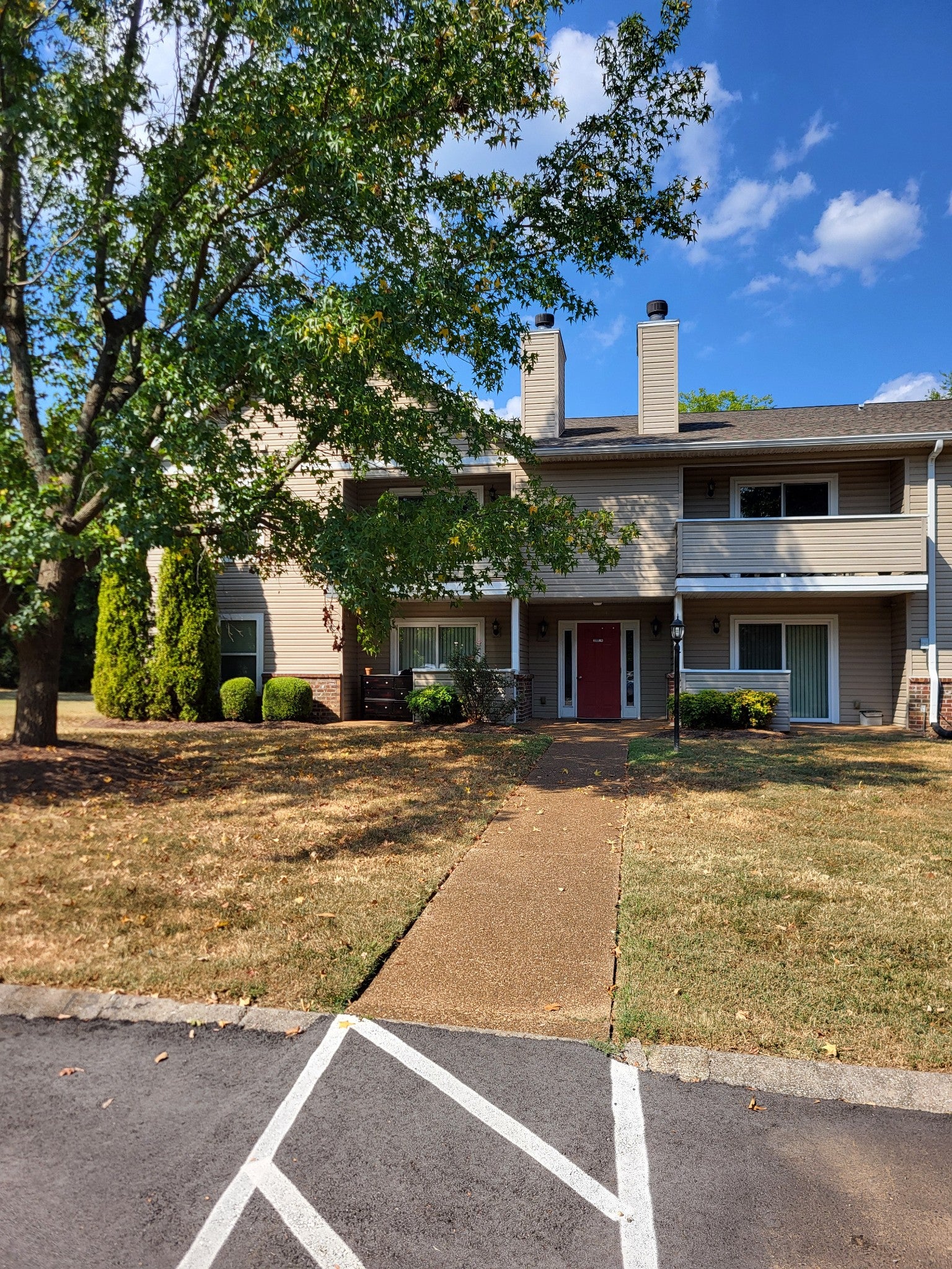 1.0-bed rental at 133 General Jackson Ln 133