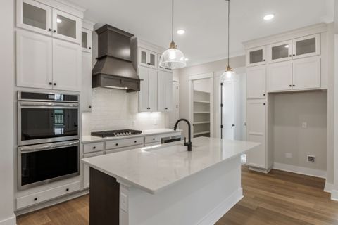 5900 Willoughby Way Murfreesboro TN 37129