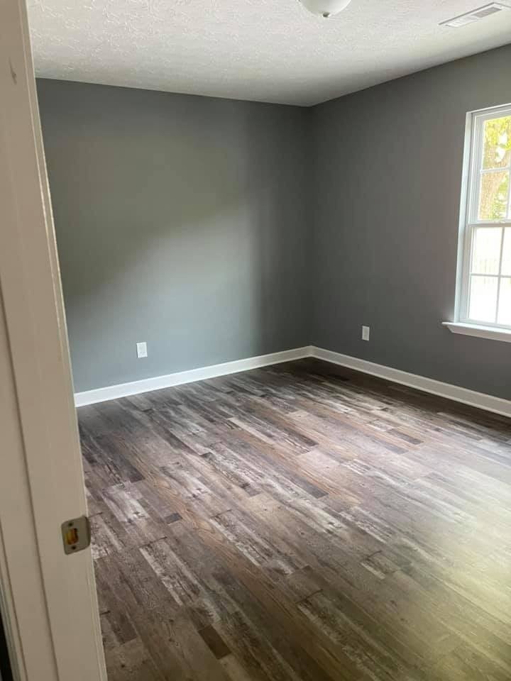 130 Main St S 6